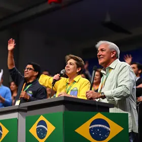 Flávio e Zema seguem sem vices
